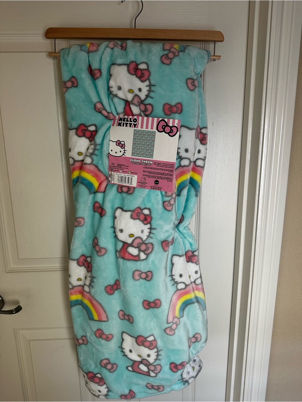Sanrio Hello Kitty Rainbow Cloud - Aqua and Pink Plush Throw-60”x70” NWT